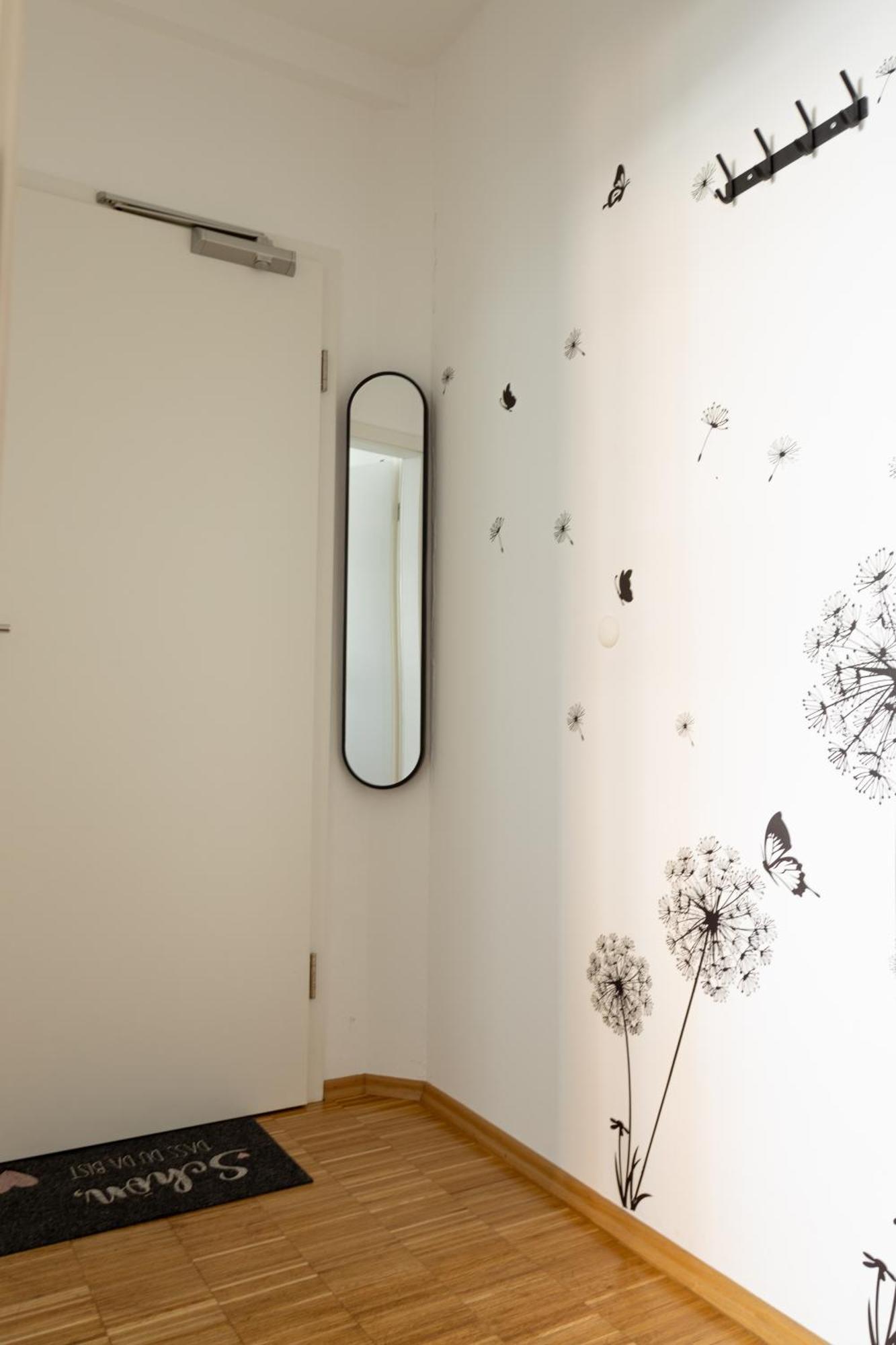 Ein Gemuetliches Studio Mit Netflix Im Zentrum Bahnhofsnaehe Coburg Dış mekan fotoğraf